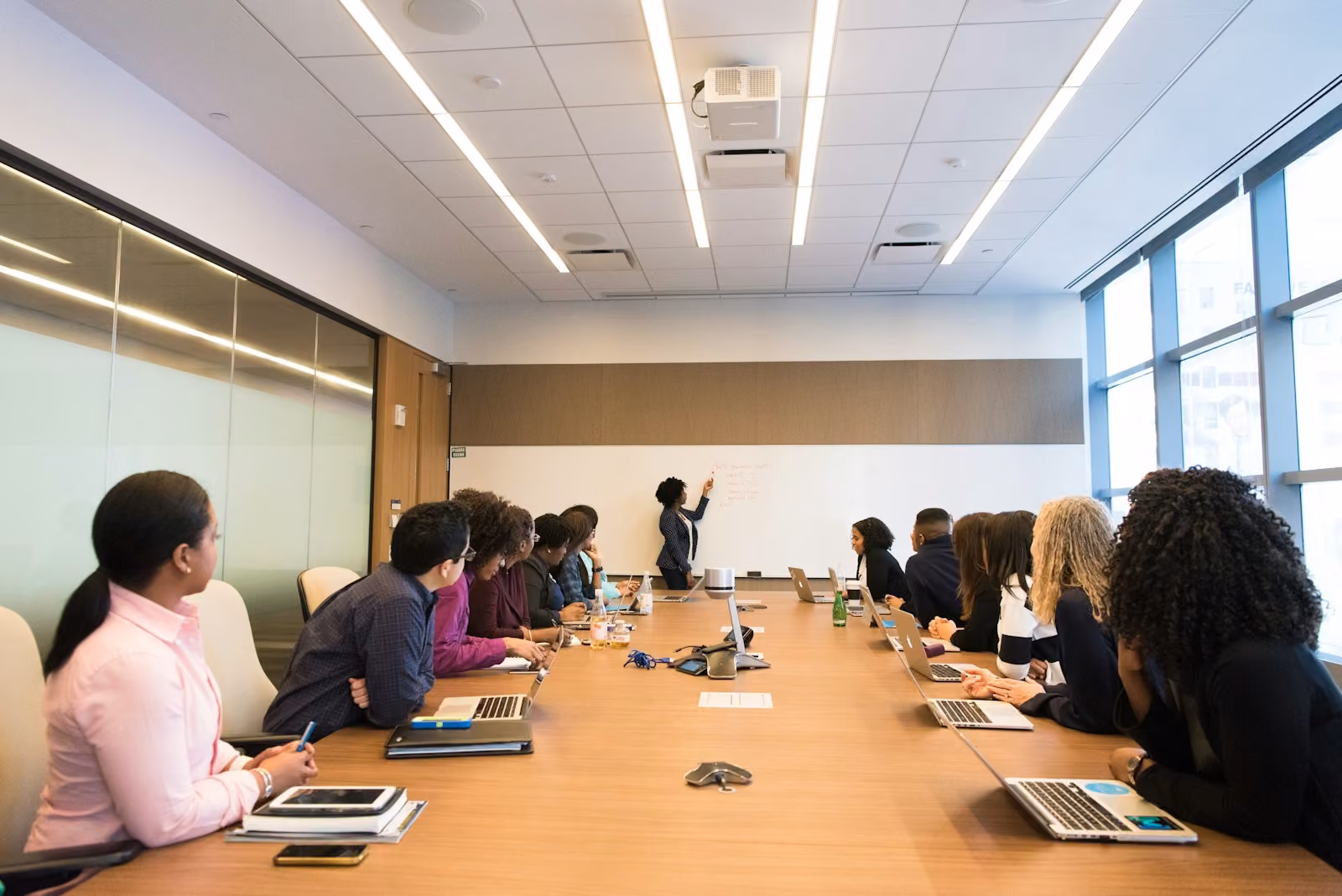 Executive presenting cyber risk metrics to a board